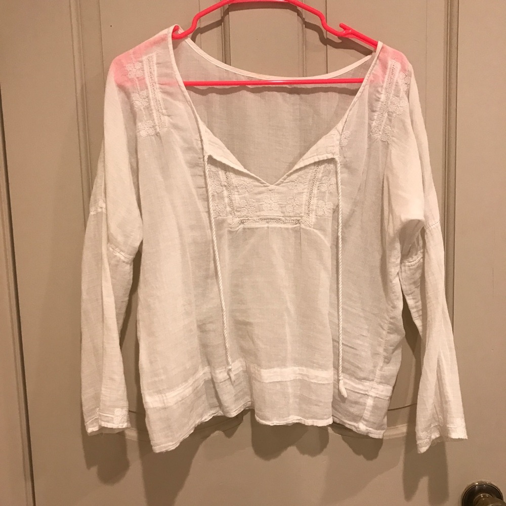 American eagle summer blouse